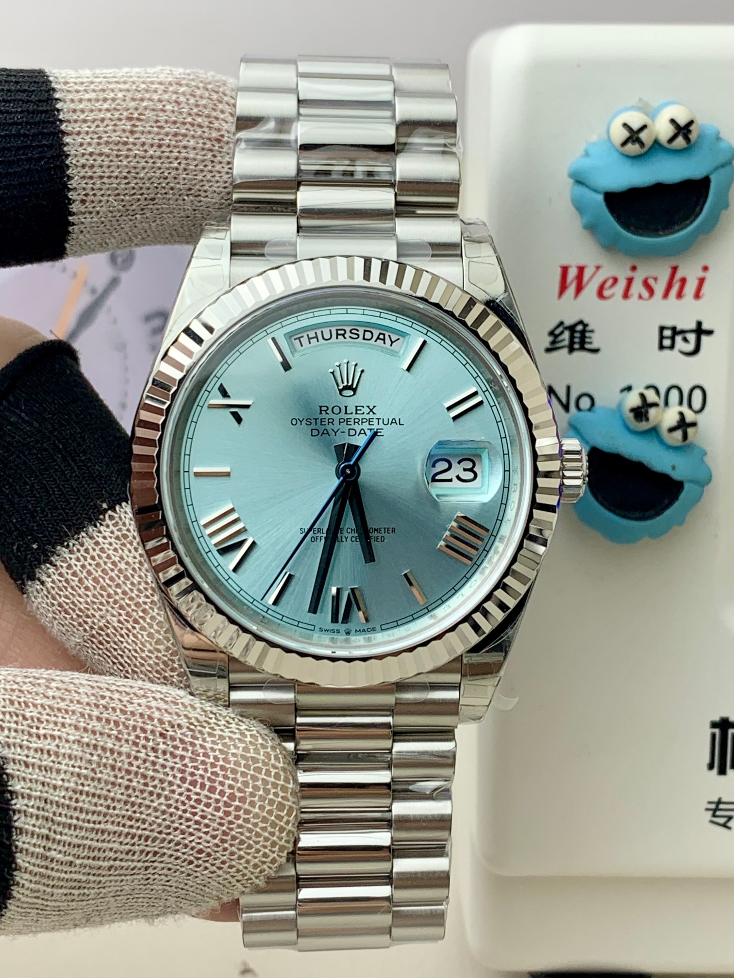 冰蓝
3255机芯
普壳 130克 =2400
配重壳160克(原版重量)=4200