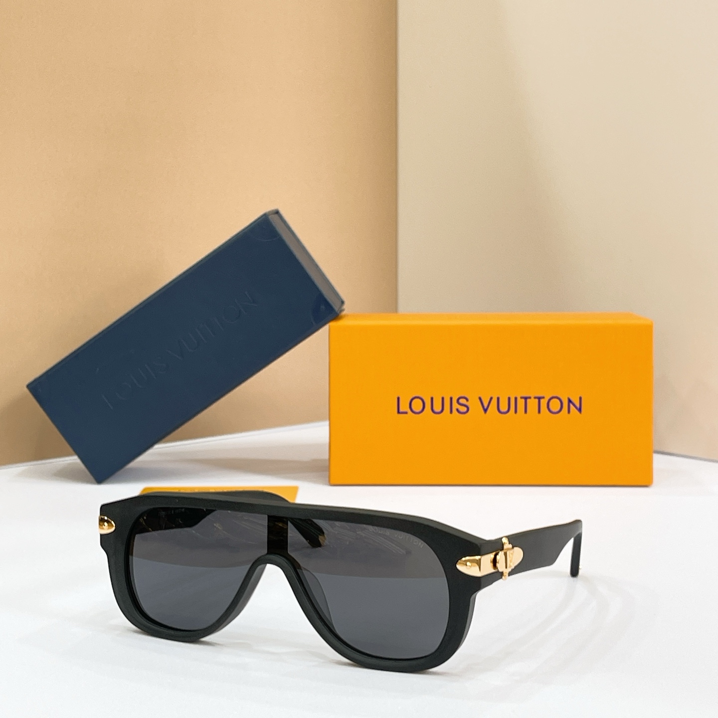 330💰LOUIS VUITTO*🌟🌟🌟MODEL:Z6087U🌟🌟🌟SIZE:130口145🌟🌟🌟