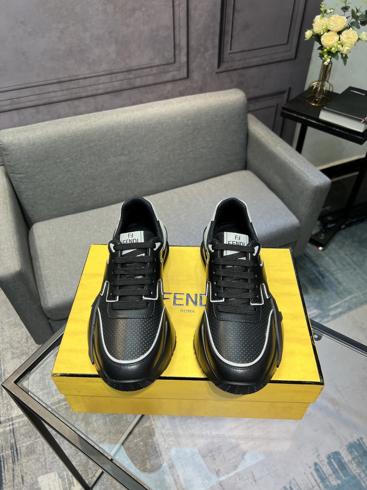 💰¥580 芬迪(FENDI)男士时尚休闲鞋👟爆款热卖🔥官网1:1复刻⬆️原单品质 -原版皮料- 原版透气网里 原版大底 1:1复刻,码数38-44(45-46订做)