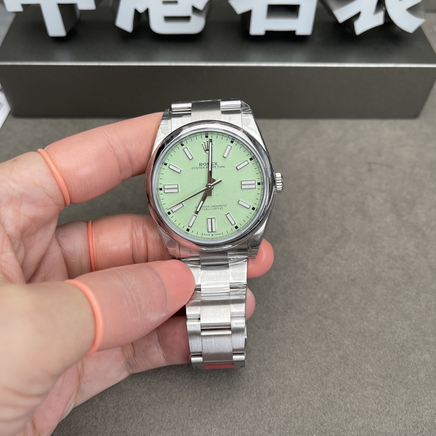 牛油果绿