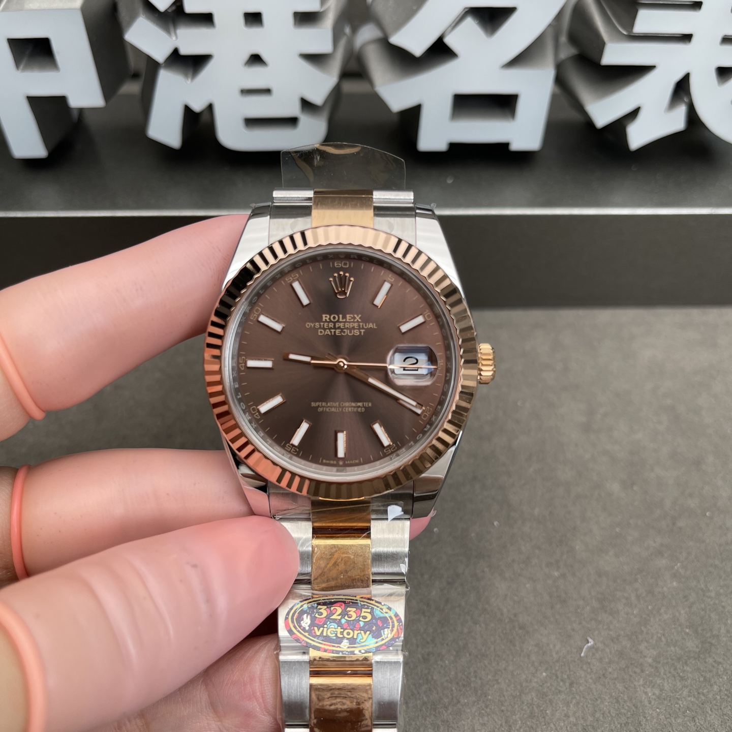 咖啡间金
普版=2100
高版=4600