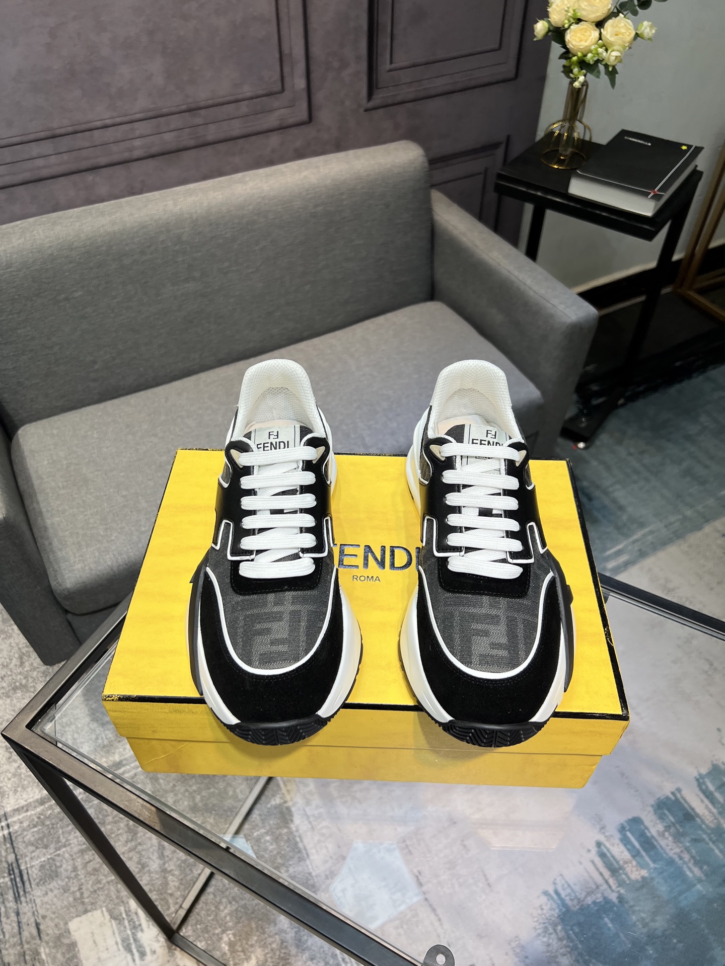 💰¥580 芬迪(FENDI)男士时尚休闲鞋👟爆款热卖🔥官网1:1复刻⬆️原单品质 -原版皮料- 原版透气网里 原版大底 1:1复刻,码数38-44(45-46订做)